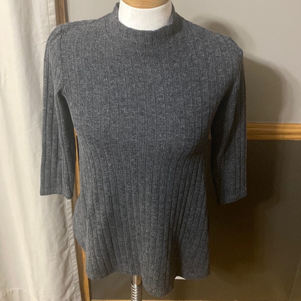 John Paul Richard dark gray mock neck 3/4 sleeve top size PS